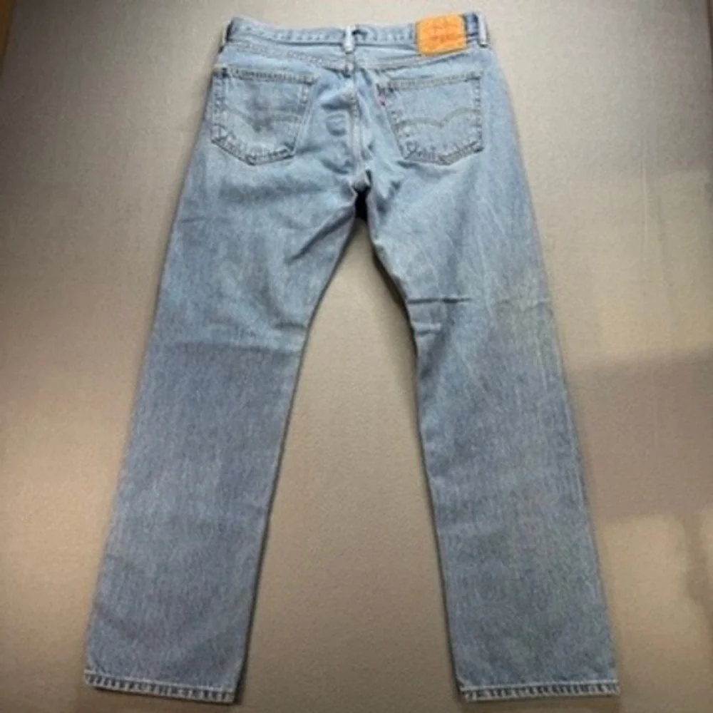 Levi's Jeans 505 Regular Fit 34x32 (FIT 34x29)Vintage Y2K‎ Straight Leg Denim